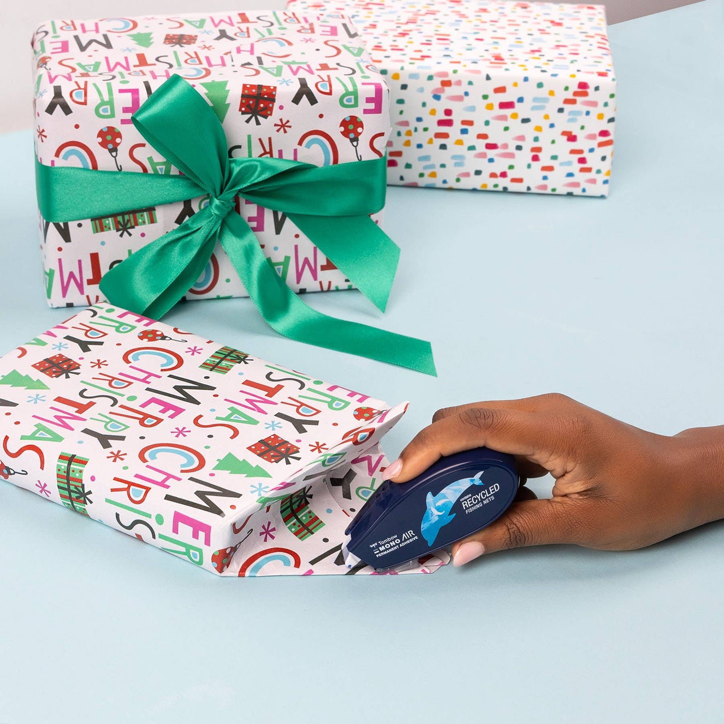 MONO Air Recycled Adhesive