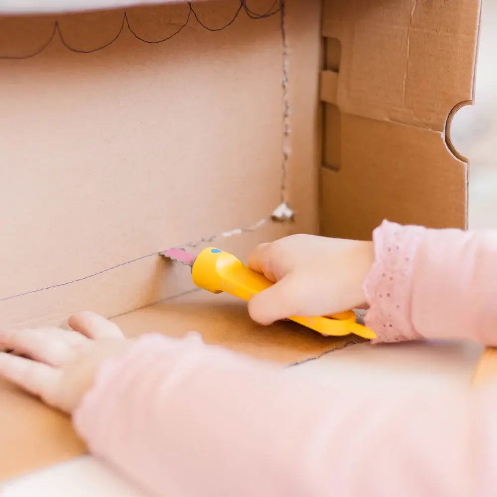 SAFE-SAW | Makedo Cardboard Construction Tool