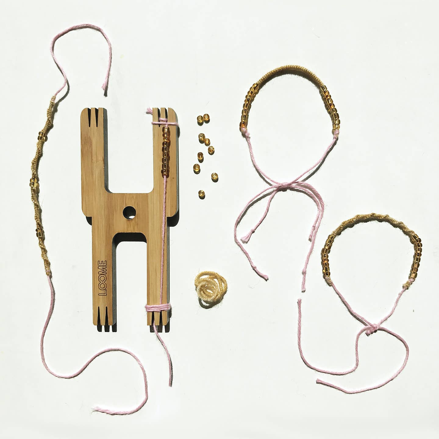 5-IN-1 Pom Pom Maker - Robot Model