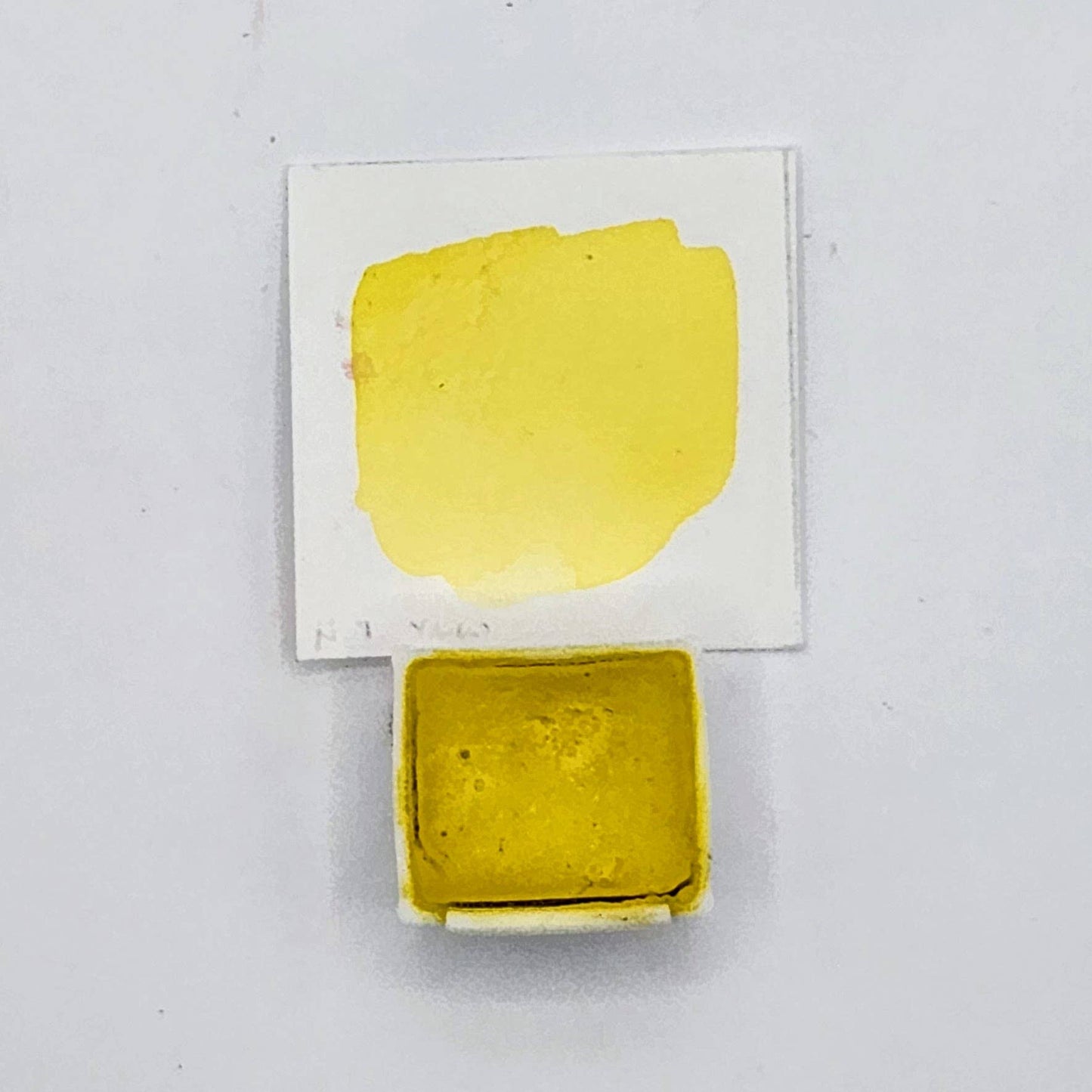 Watercolor Half Pan - Nickel Titanate Yellow