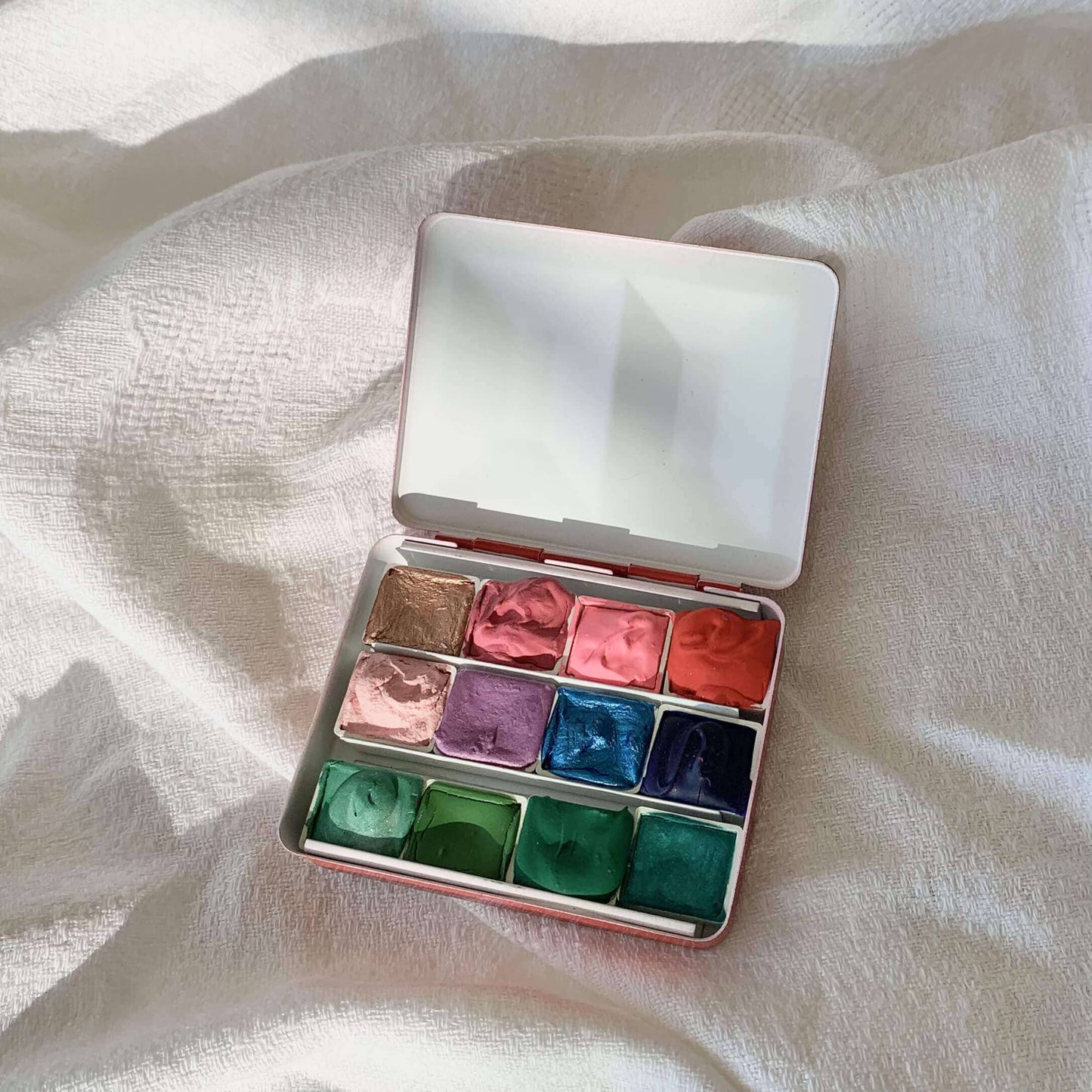 Handmade watercolor - Rouge Red red red